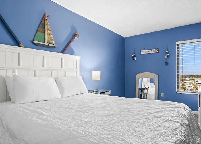 Lucky 711 Island Winds East 3bd, 2ba