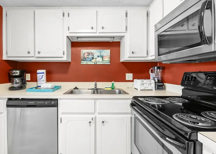 Lucky 711 Island Winds East 3bd, 2ba Apartment *
